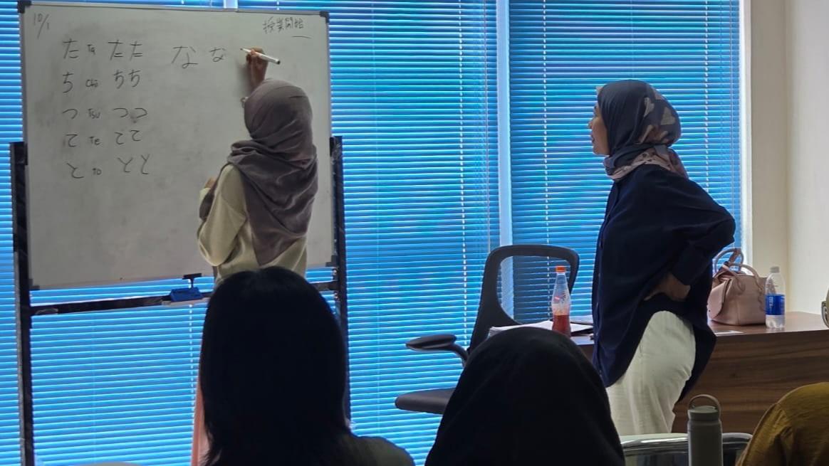 Legacy Japanese School Training 研修を受ける学生